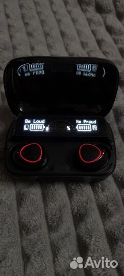 Беспроводные наушники с повербанком