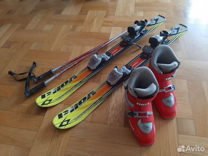 Детские горные лыжи Volki 90 + ботинки + палки