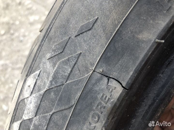 Kumho Ecsta PS31 215/50 R17