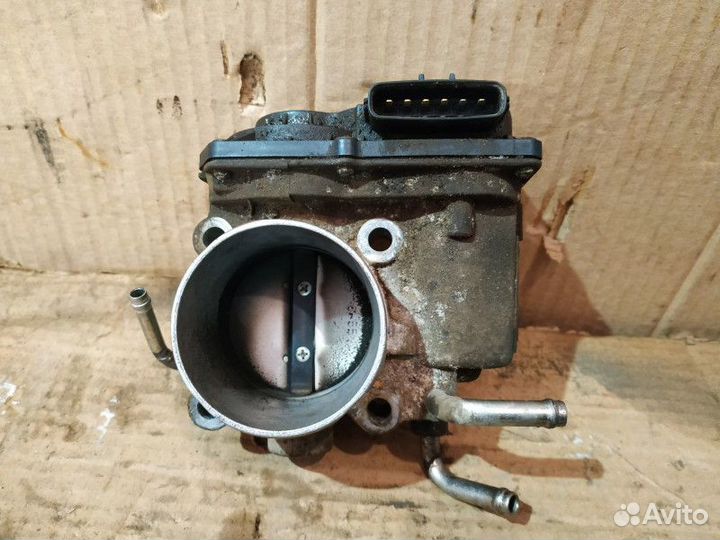 Заслонка дроссельная Toyota Camry 40