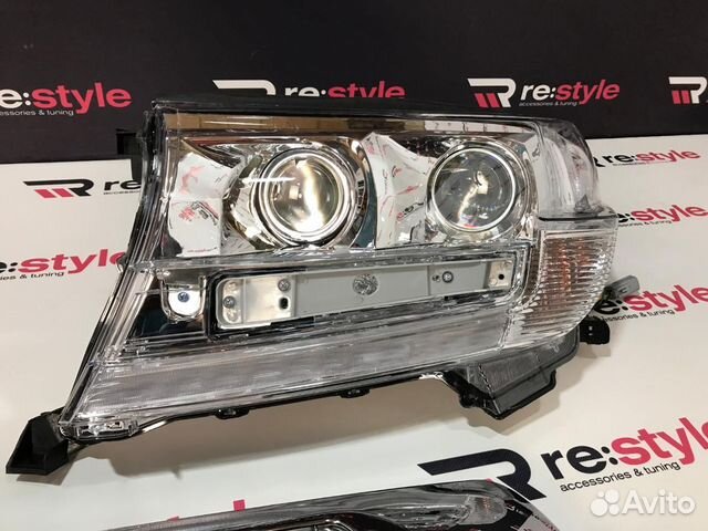 Фары + Решетка Toyota Land Cruiser 200 D2194
