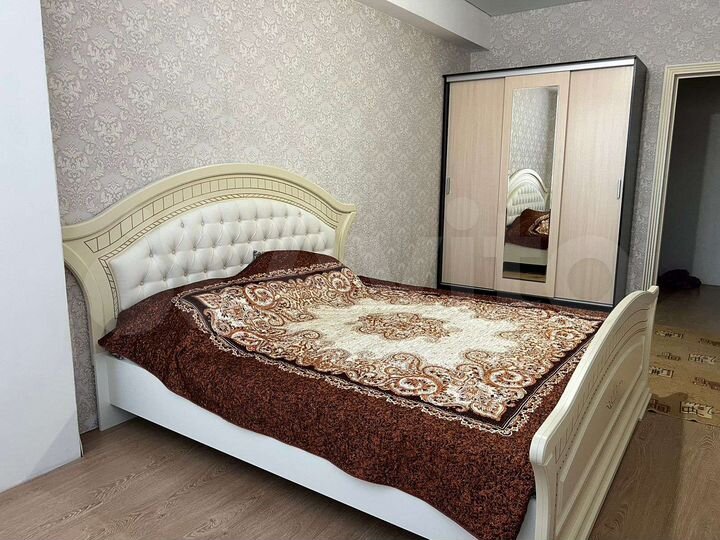 2-к. квартира, 70 м², 7/9 эт.