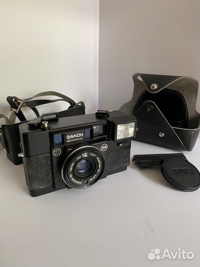 Плёночный фотоаппарат СССР Эликон Автофокус