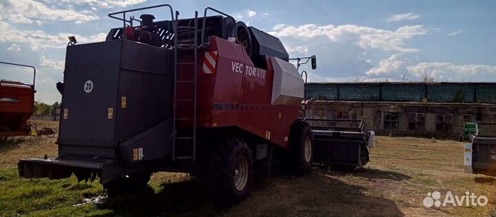 Комбайн Ростсельмаш Vector 410, 2013