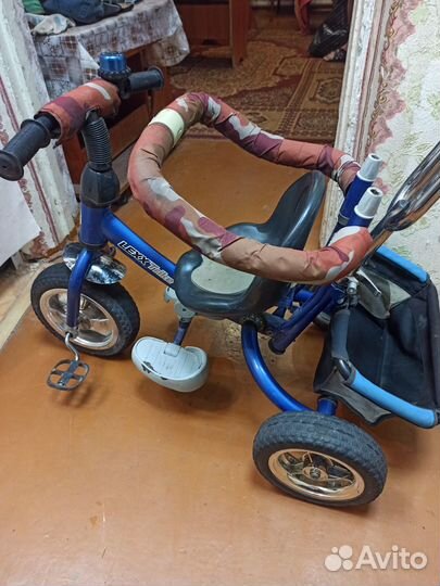 Трехколесный велосипед- с управляем ручкой с зади