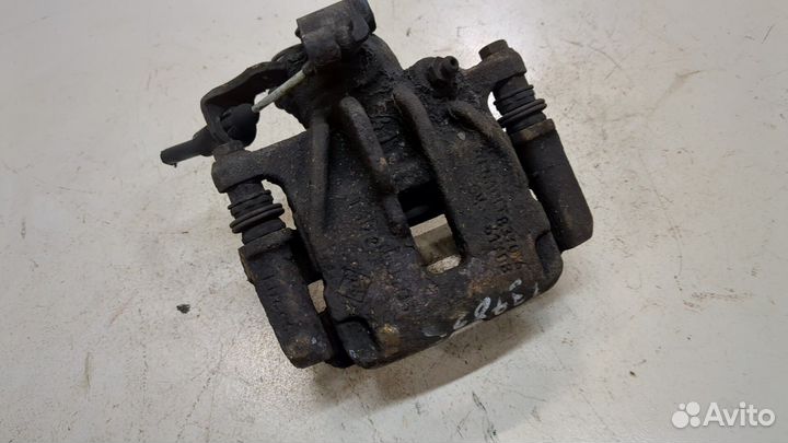 Суппорт Opel Vivaro, 2016