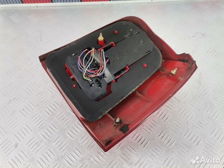 Фонарь для Volkswagen Passat 5