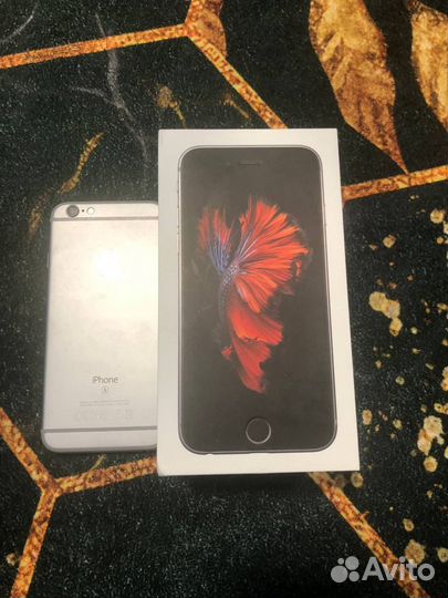 iPhone 6S, 32 ГБ