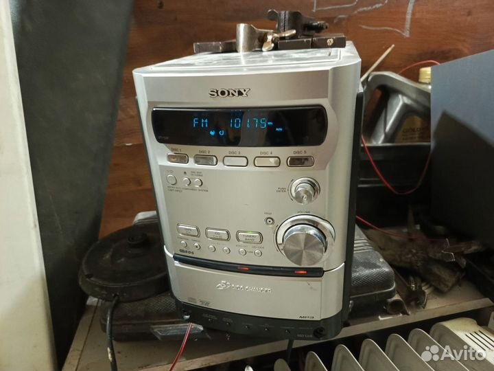 Музыкальный центр sony