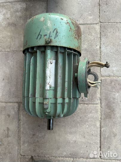 Электродвигатель асинхронный