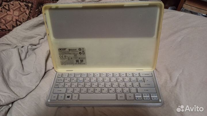 Acer kt-1252 Iconia Tab w700