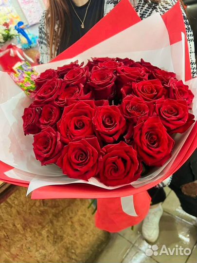 Розы на 14 февраля предзаказ Вологда