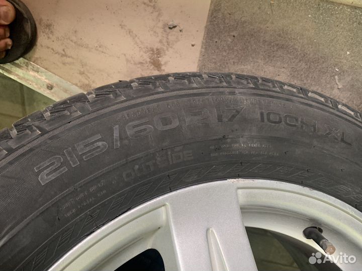 Nokian Tyres Hakka Blue SUV 215/60 R17 100H