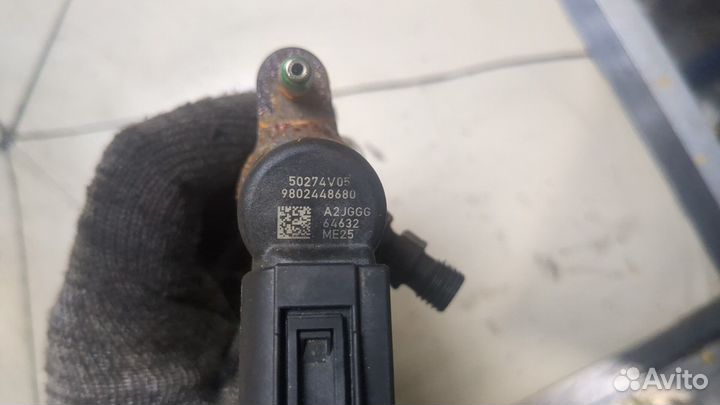 Форсунка топливная Ford Focus 3, 2013