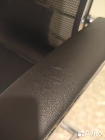 Компьютерное кресло