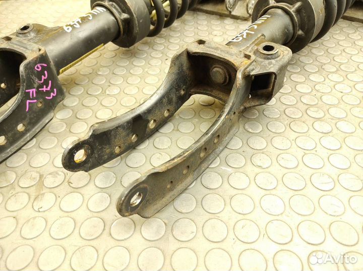 Амортизаторы комплект передние Porsche Cayenne 957