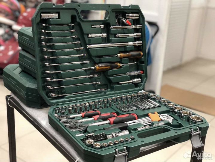 Набор инструментов 121 предметов