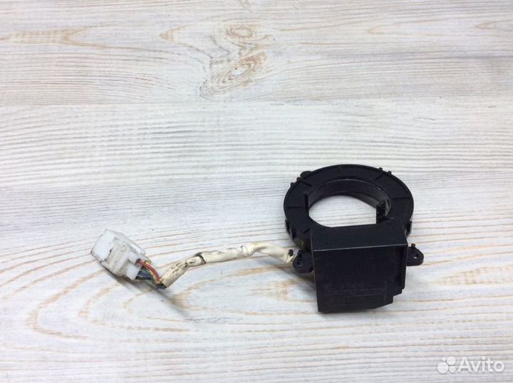 Датчик угла поворота рулевого колеса Mitsubishi