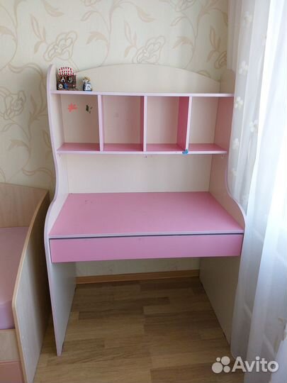 Продам детскую мебель