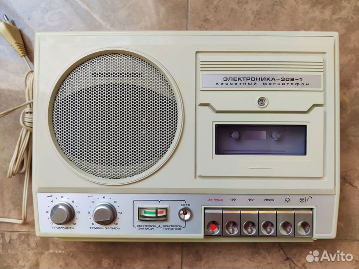 Кассетный магнитофон Электроника 302-1 + кассета