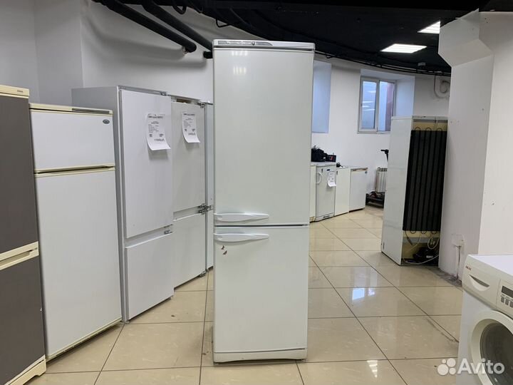 Холодильник бу 200 см