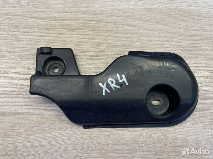 Защита датчика ABS задняя правая LADA X-Ray