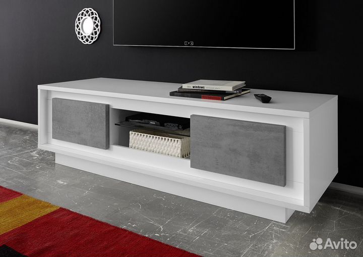 Тумба под телевизор