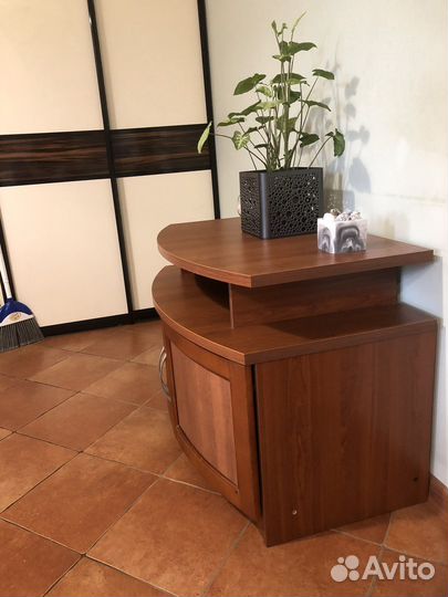 Тумба деревянная