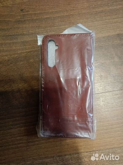 Чехол-книжка и защитное стекло для Realme 6 Pro