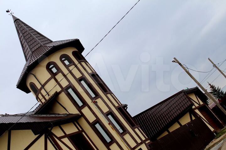 Дом 209 м² на участке 9 сот.