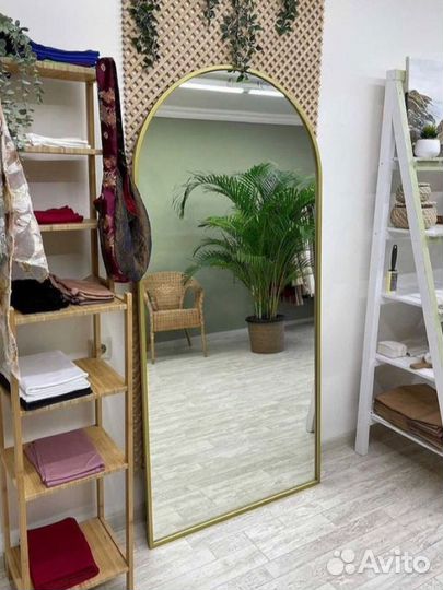 Зеркало металическое Арка