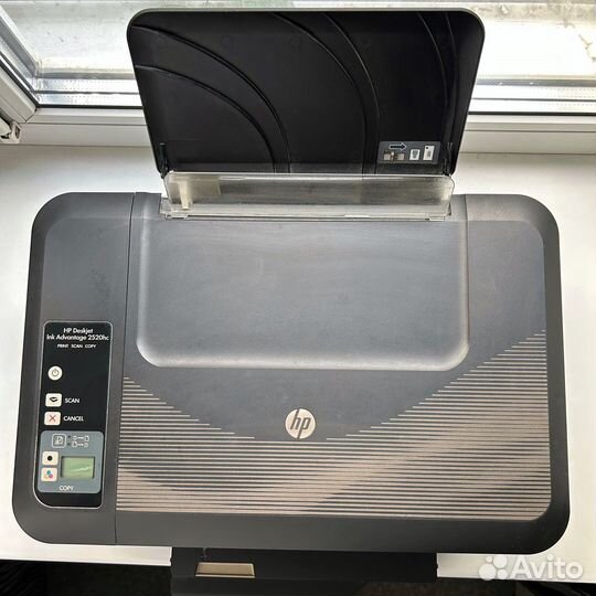Принтер HP Deskjet Ink Advantage 2520hc
