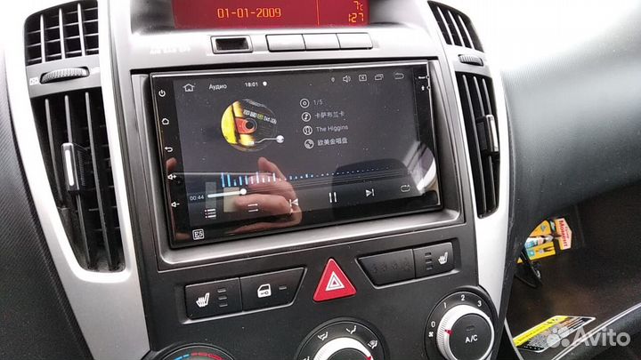 Штатная магнитола Kia Ceed