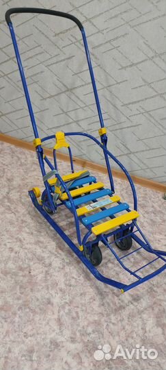 Детские санки на колесах