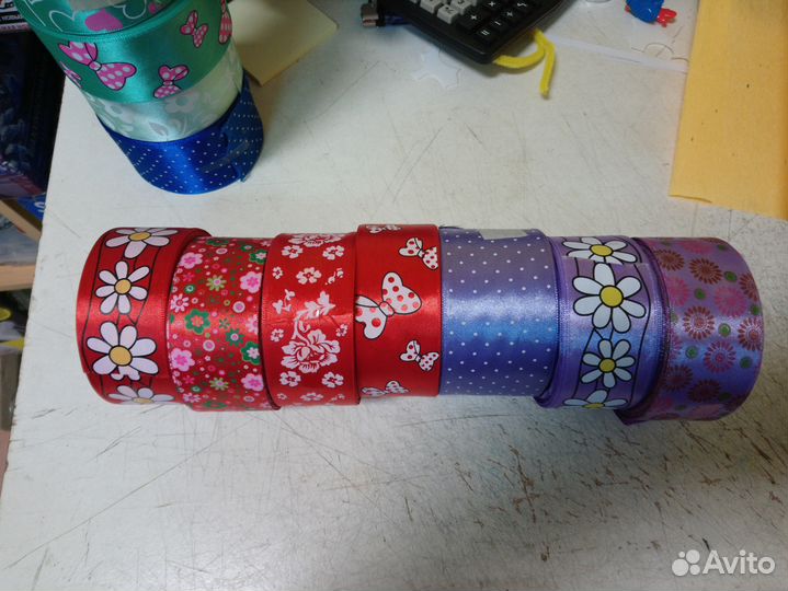 Атласные ленты и другое для рукоделия