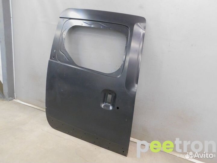 Б/У Б/У Дверь сдвижная б/у 821125955R renault