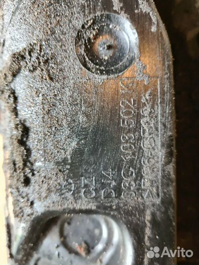 Volkswagen Tiguan Демпфер двигателя ctha CTA 1,4л