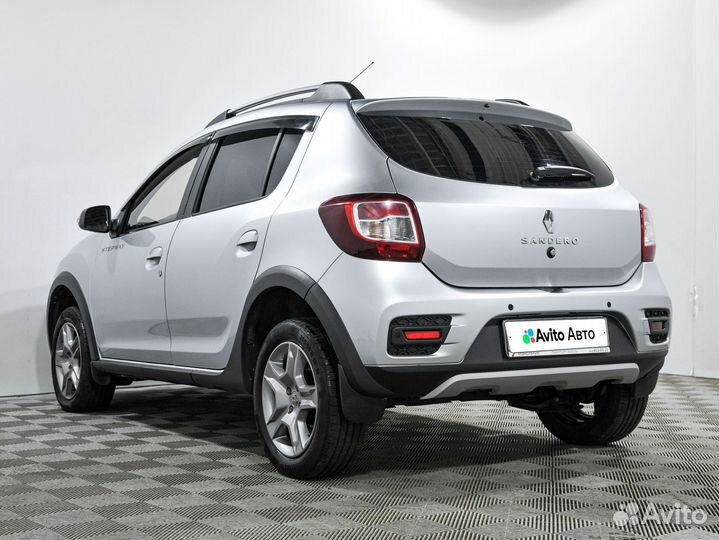 Renault Sandero Stepway 1.6 CVT, 2021, 13 000 км