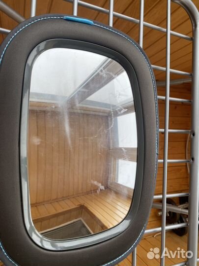 Зеркало контроля за ребенком в атомобиле