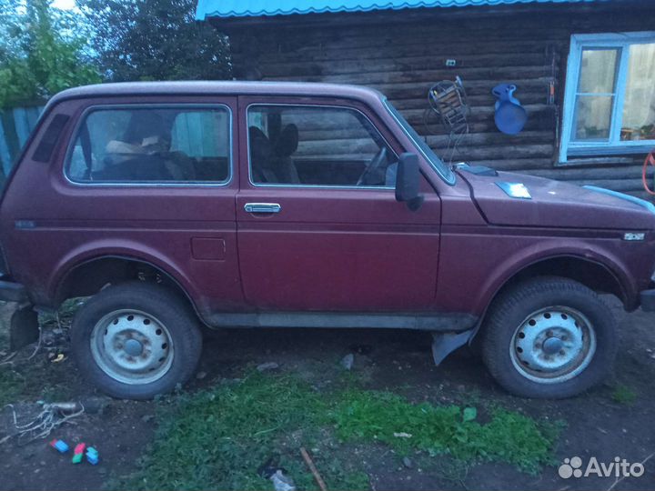 LADA 4x4 (Нива), 2002