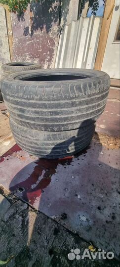 Viatti Strada Asimmetrico 215/50 R17