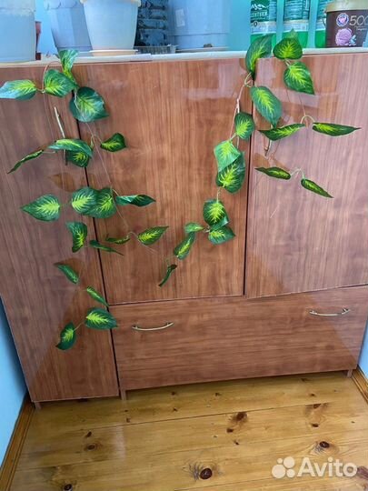 Искусственная зелень (лиана )