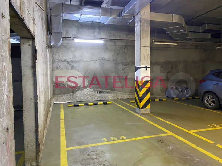 Машиноместо, 13 м²