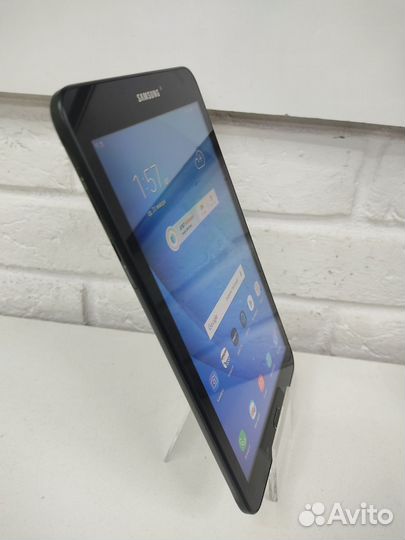 Планшет с SIM-картой Samsung Galaxy Tab E 8.0 16 G