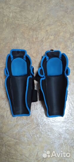 Щитки хоккейные Fisher ct200 sr