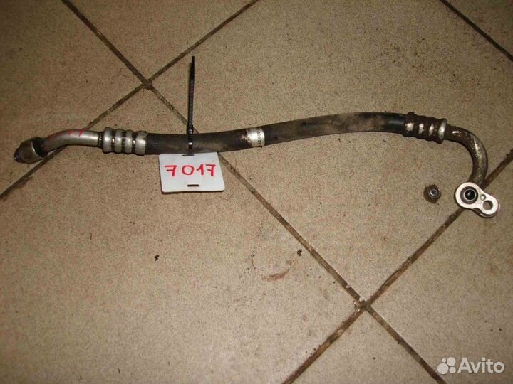 Трубка Mercedes E W211 2002-2009