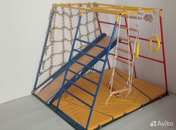 Детский спортивный комплекс