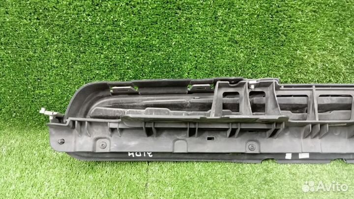 Решетка радиатора Chevrolet Trax Верхняя