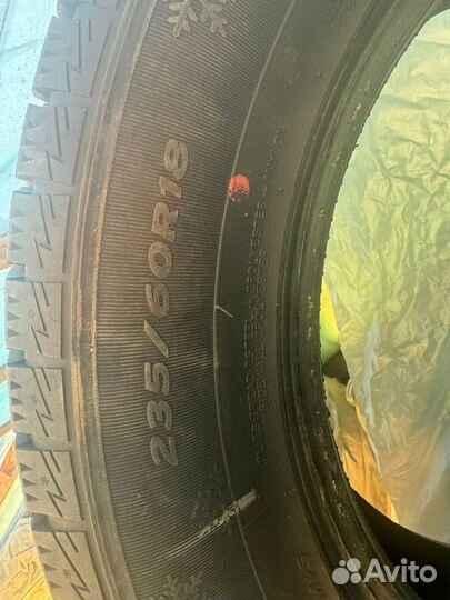 Goform W705 235/60 R18