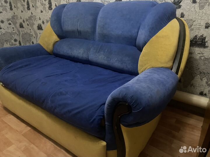 Диван ракушка б/у